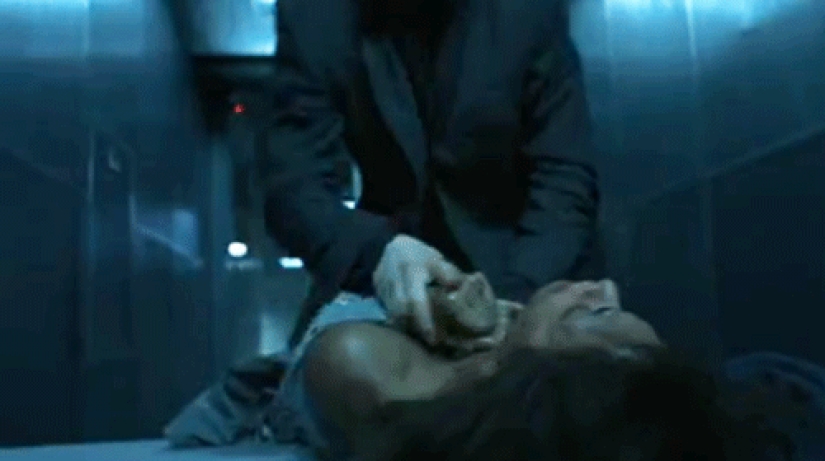 The show must go on: injuries of actors on the set included in the films The show must go on: injuries of actors on the set included in the films