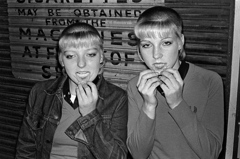 The Skinheads of 1979-1983 in pictures by Derek Ridgers The Skinheads of 1979-1983 in pictures by Derek Ridgers