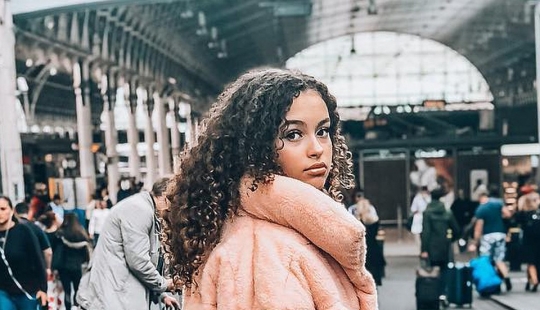 The star of the film "Cloud Atlas" Maya-Lecia Naylor died at the age of 16 The star of the film "Cloud Atlas" Maya-Lecia Naylor died at the age of 16