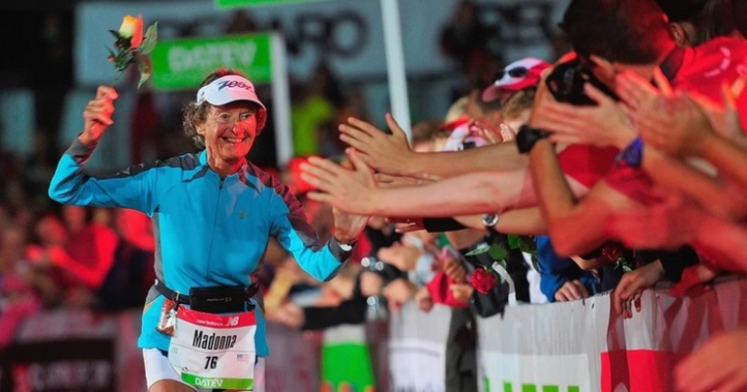 The story of 91-year-old "Iron nun" Madonna Buder, a member of IronMan The story of 91-year-old "Iron nun" Madonna Buder, a member of IronMan