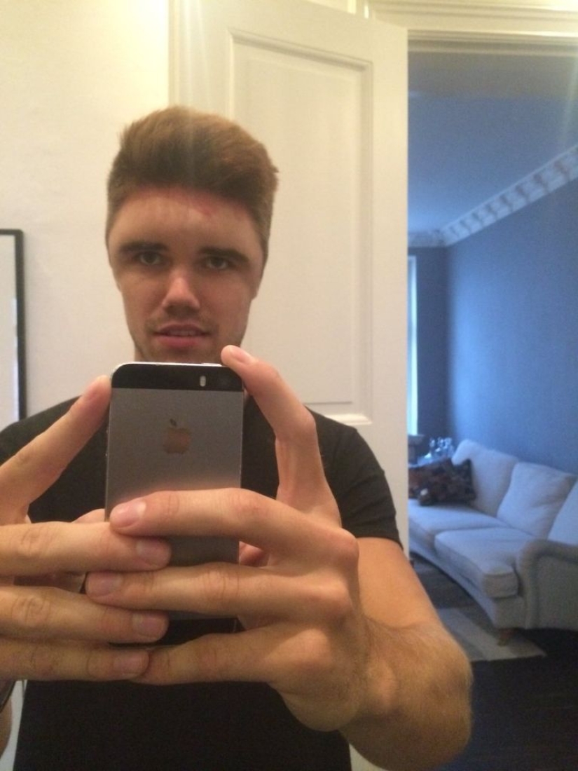 The Swede dyed his hair and turned into Frankenstein The Swede dyed his hair and turned into Frankenstein