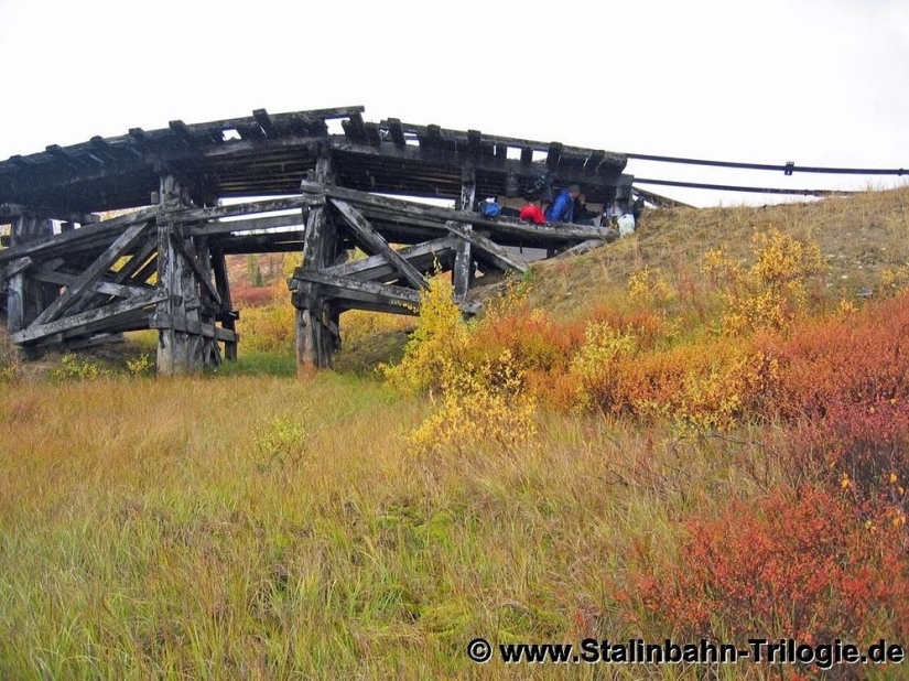 The trailer will not move, there are no platforms left: Stalin's road of death in the Arctic The trailer will not move, there are no platforms left: Stalin's road of death in the Arctic