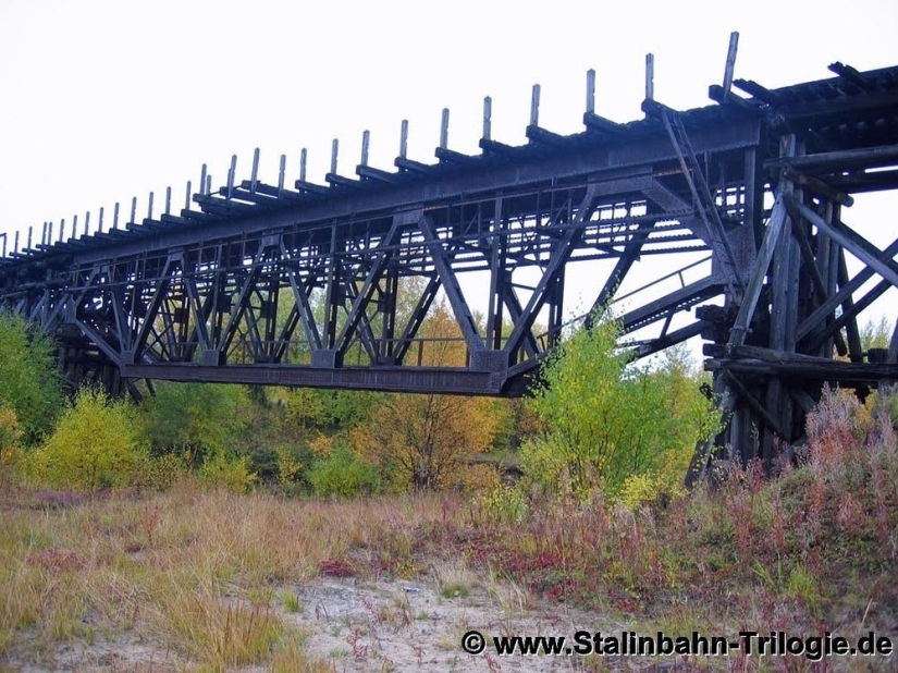 The trailer will not move, there are no platforms left: Stalin's road of death in the Arctic The trailer will not move, there are no platforms left: Stalin's road of death in the Arctic