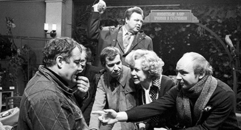 The unsightly truth of human relations: curious facts about the movie "Garage" The unsightly truth of human relations: curious facts about the movie "Garage"