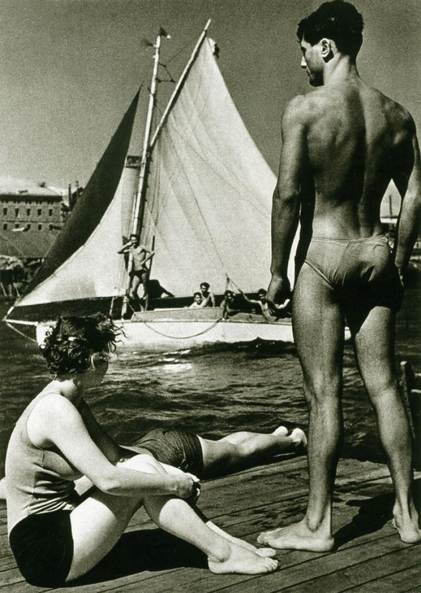 The USSR of the 30s and 40s in the iconic works of Boris Ignatovich