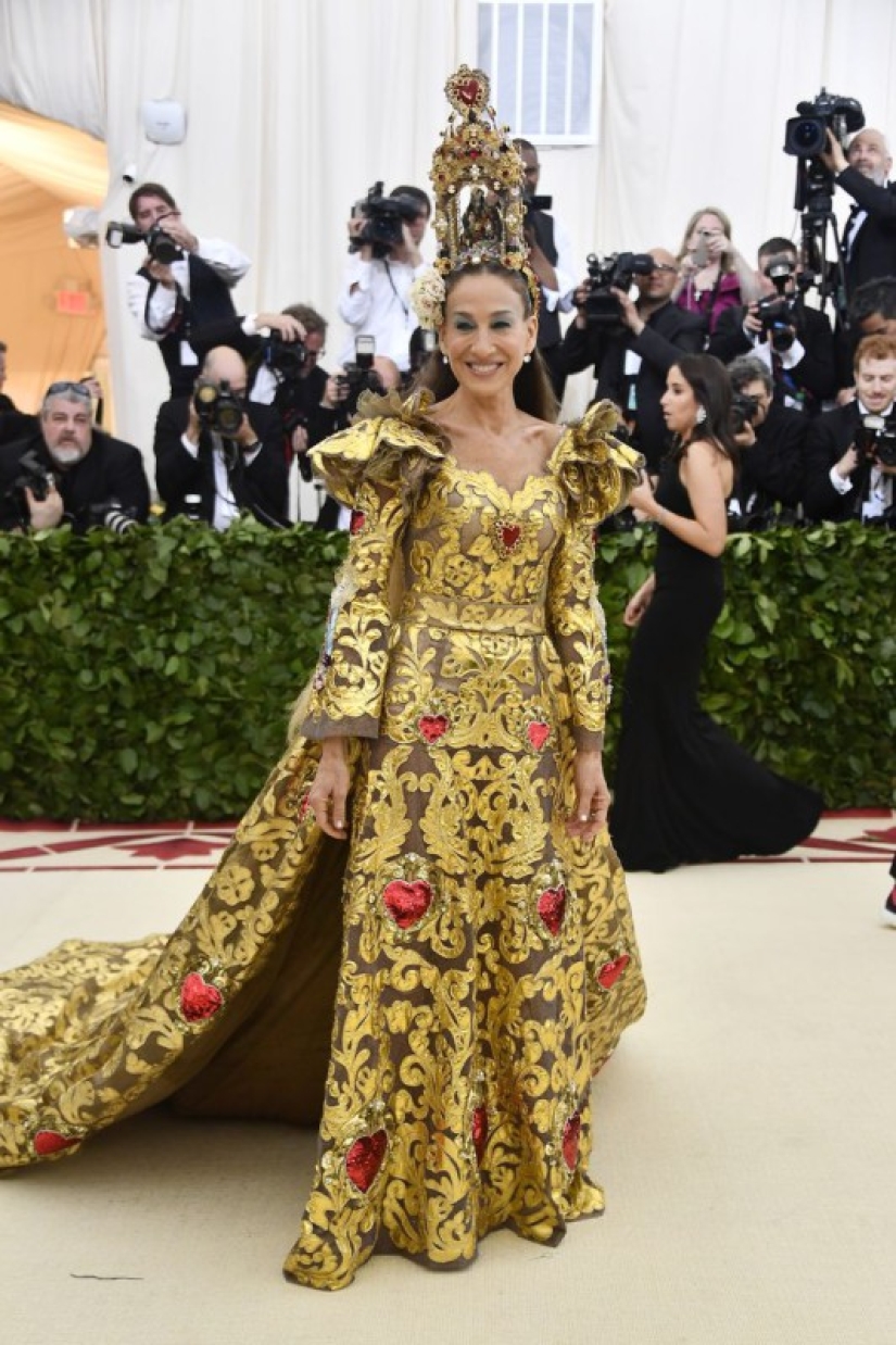 The Virgin Mary, Jesus Christ, the Pope and other images of stars at the Met Gala 2018 The Virgin Mary, Jesus Christ, the Pope and other images of stars at the Met Gala 2018