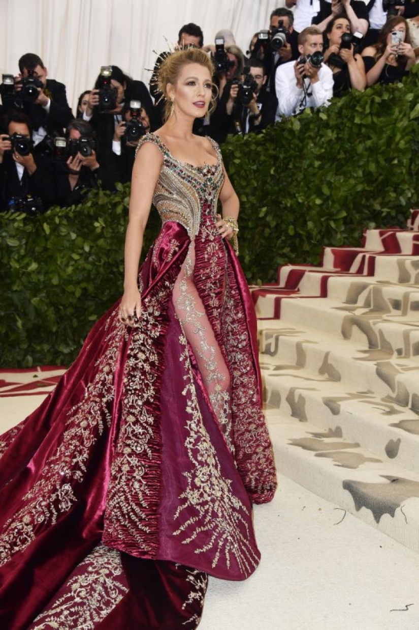 The Virgin Mary, Jesus Christ, the Pope and other images of stars at the Met Gala 2018 The Virgin Mary, Jesus Christ, the Pope and other images of stars at the Met Gala 2018