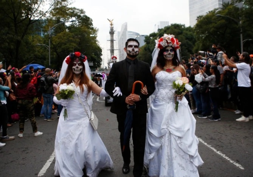 The Walking Dead: un desfile tradicional en honor al Día de Muertos se llevó a cabo en México