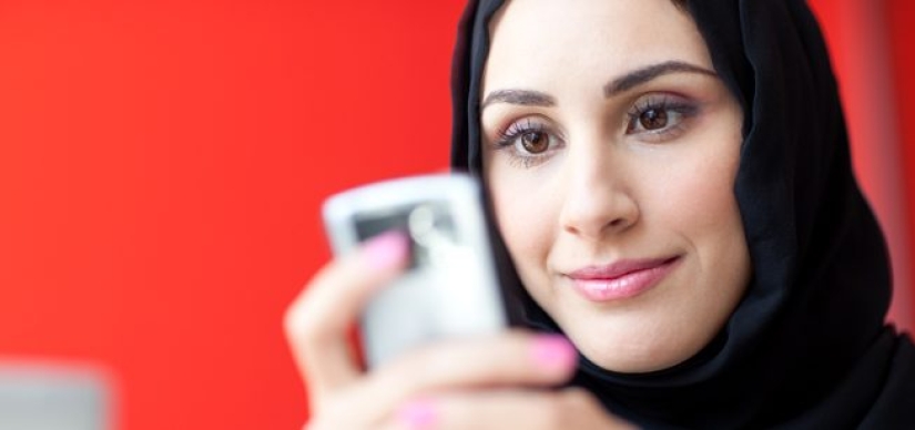 The woman looked into her husband's phone and got three months in prison