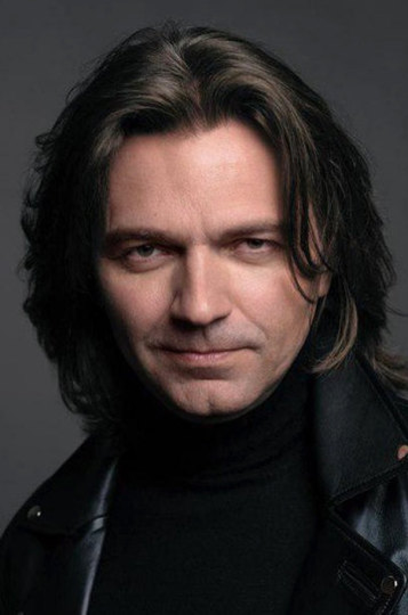 Then and now: what the hosts of "Good Night, kids!" look like