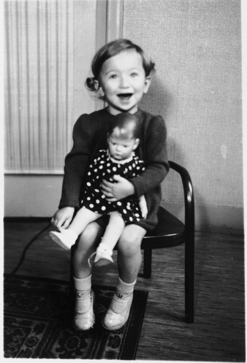 They didn't have time to play enough dolls