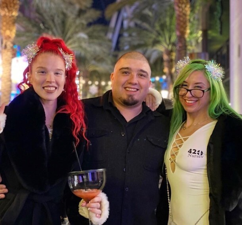 They figured it out for three: two American women married one guy They figured it out for three: two American women married one guy