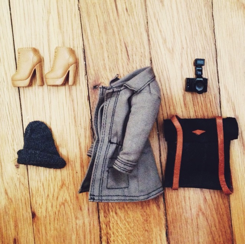 This hipster Barbie ingeniously parodies photos of modern youth