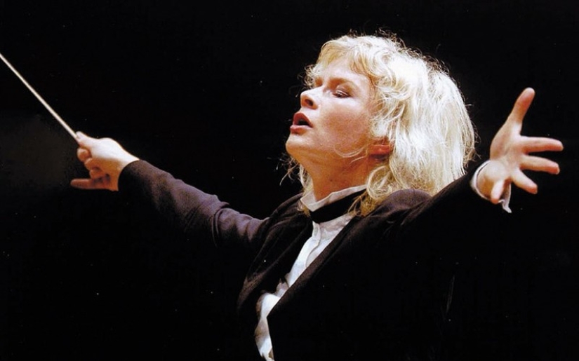 Tienes un" la " hundiéndose aquí Tienes un" la " hundiéndose aquí