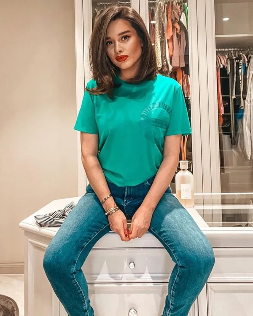 Timati, Buzova and other Russian celebrities who threw fans for money