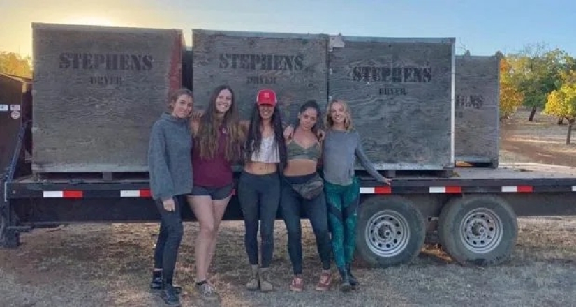 To grow hemp, fighting off bears girlfriend refused from the comfort to live "out of range"