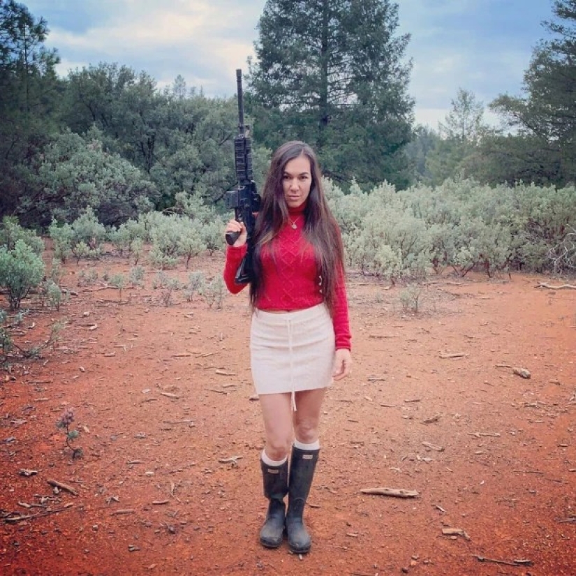 To grow hemp, fighting off bears girlfriend refused from the comfort to live "out of range"