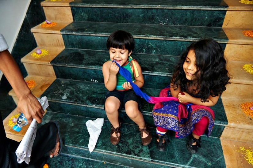 Todos los Hindúes lo Hacen, o una Boda India Real