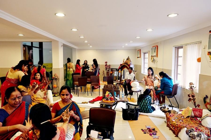 Todos los Hindúes lo Hacen, o una Boda India Real