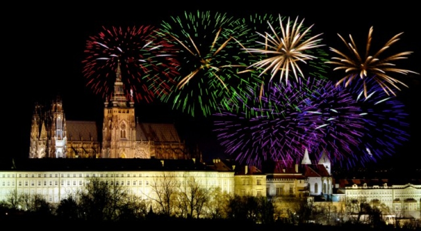 Top 10 cities to celebrate the New Year Top 10 cities to celebrate the New Year