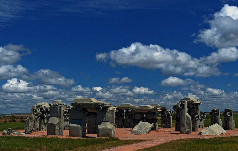 Top 20 Roadside Attractions in America