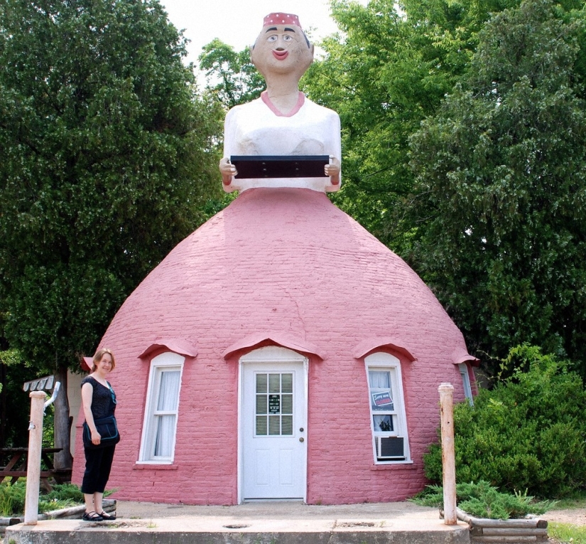 Top 20 Roadside Attractions in America