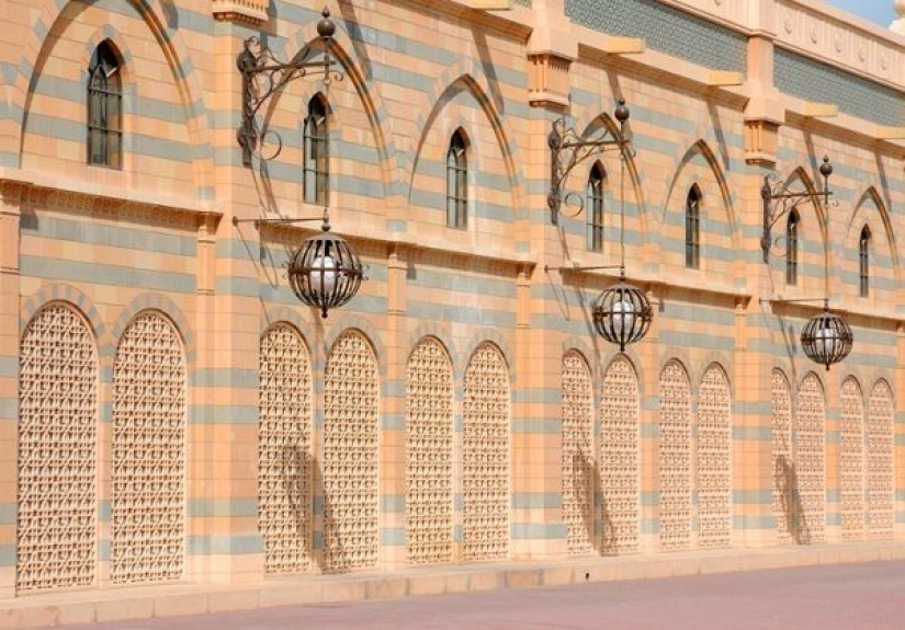 Top 8 Tourist Attractions in Sharjah Top 8 Tourist Attractions in Sharjah