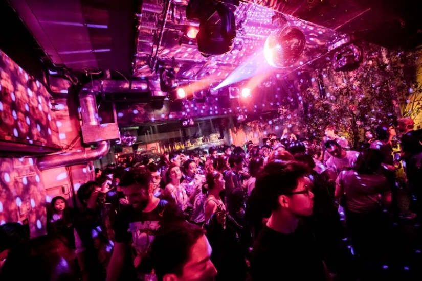 Top of the coolest dance clubs in the world