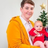 Transgender helped give birth to a transgender child from a transgender