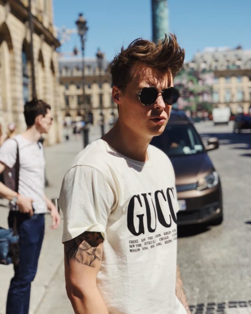 Travel, cool cars and modeling: how the world's youngest unmarried billionaire lives Travel, cool cars and modeling: how the world's youngest unmarried billionaire lives