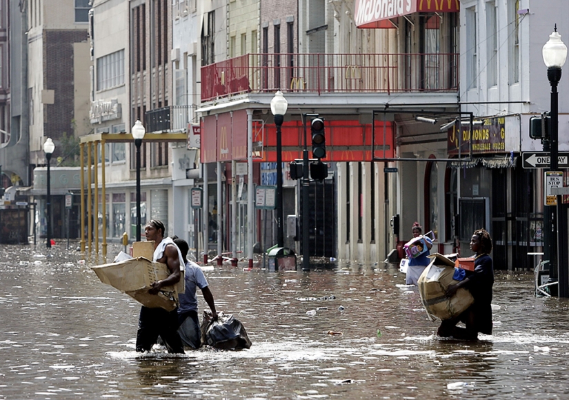 Trouble does not come alone: how hurricanes and other disasters bring with them waves of looting