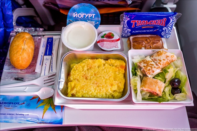 Tula gingerbread and pancakes: Aeroflot has a special Russian menu