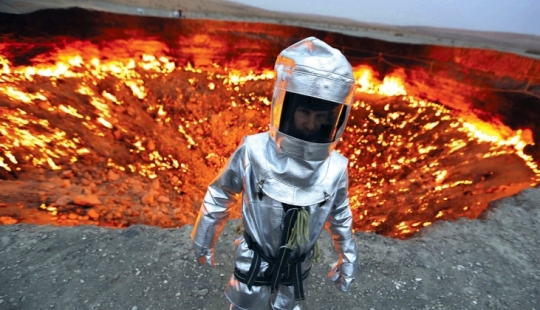 Turkmenistan is looking for a way to close the "Gates of Hell– - a gas crater that has been burning for 50 years