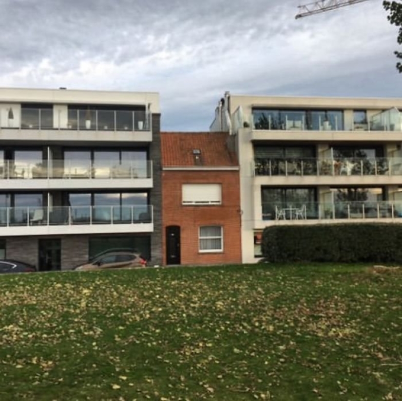 Un arquitecto no estándar de Bélgica: 15 edificios extraños y feos Un arquitecto no estándar de Bélgica: 15 edificios extraños y feos