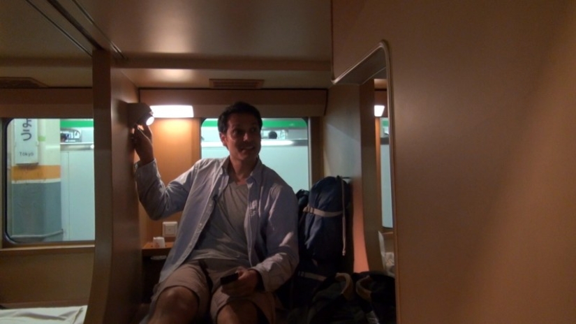 Un asiento reservado en el tren nocturno japonés Sunrise Izumo