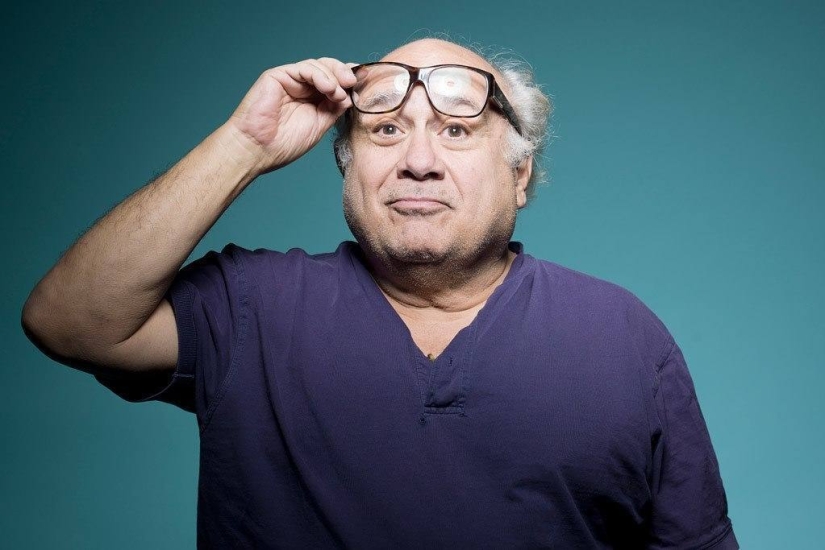Un estudiante de Nueva York encontró la habitación secreta de la secta de Danny DeVito en su universidad