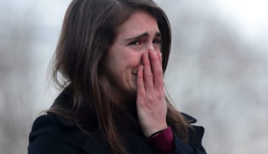 Un romántico británico ha colocado una propuesta de matrimonio en el lugar más inusual. Funcionó!