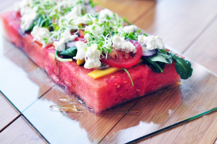 Una ensalada de sandía inusual que definitivamente te gustará Una ensalada de sandía inusual que definitivamente te gustará