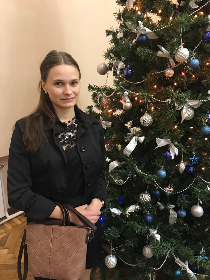 Una familia de Bielorrusia se reúne con su hija desaparecida 20 años después de su desaparición Una familia de Bielorrusia se reúne con su hija desaparecida 20 años después de su desaparición