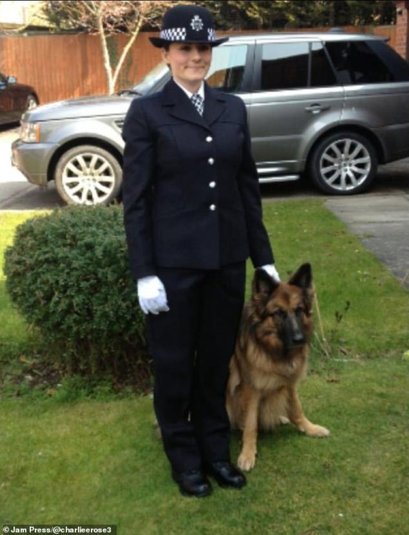 Una historia de éxito: una chica renunció a la policía y se convirtió en millonaria en OnlyFans Una historia de éxito: una chica renunció a la policía y se convirtió en millonaria en OnlyFans