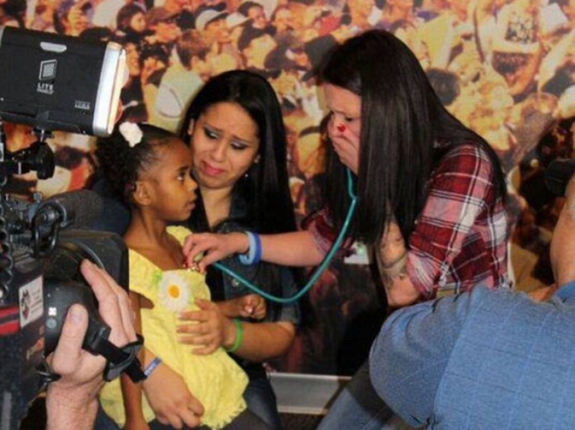 Una madre dio el corazón de su hijo muerto para salvar la vida de una niña con una enfermedad terminal Una madre dio el corazón de su hijo muerto para salvar la vida de una niña con una enfermedad terminal