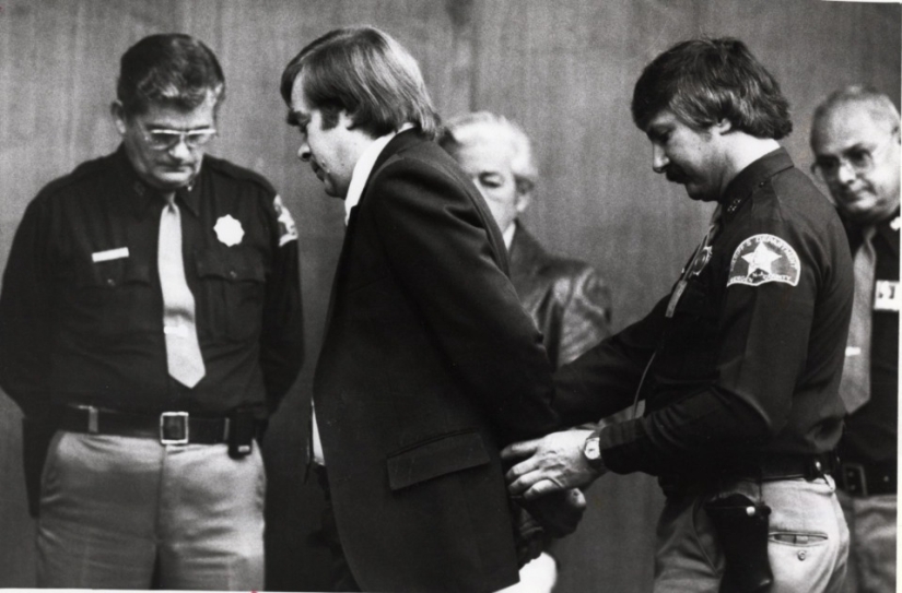 Una mujer estadounidense con curvas después de una gran vergüenza abrió un salón de belleza para gente gorda y está prosperando