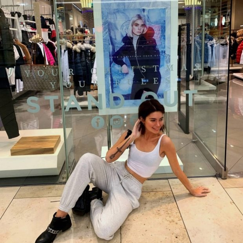 Una oportunidad inesperada: un empleado de McDonald's se ha convertido en un modelo codiciado