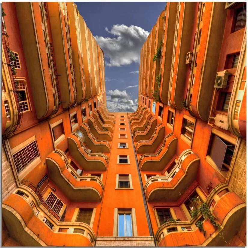 Under your feet, above your head: the dizzying buildings of Stefano Scarselli