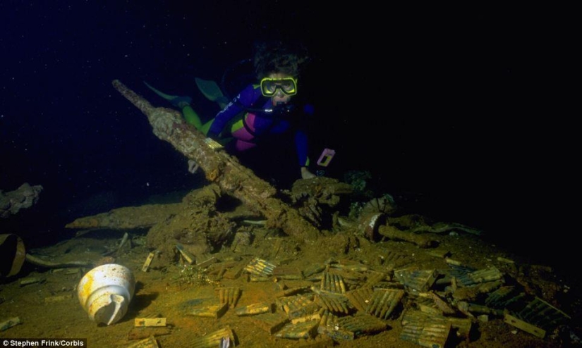 Underwater graveyard of ships on the Chuuk Islands Underwater graveyard of ships on the Chuuk Islands