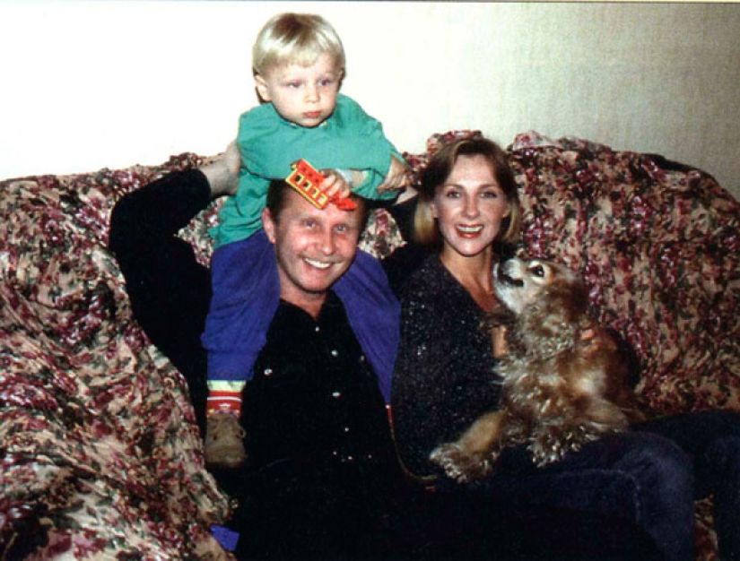 Unexpectedly: this is what the son of actress Elena Yakovleva looks like Unexpectedly: this is what the son of actress Elena Yakovleva looks like