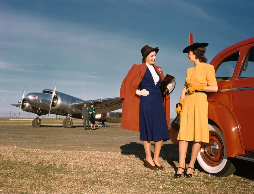 Unique photos of the 1940s in color codes. Unique photos of the 1940s in color codes.