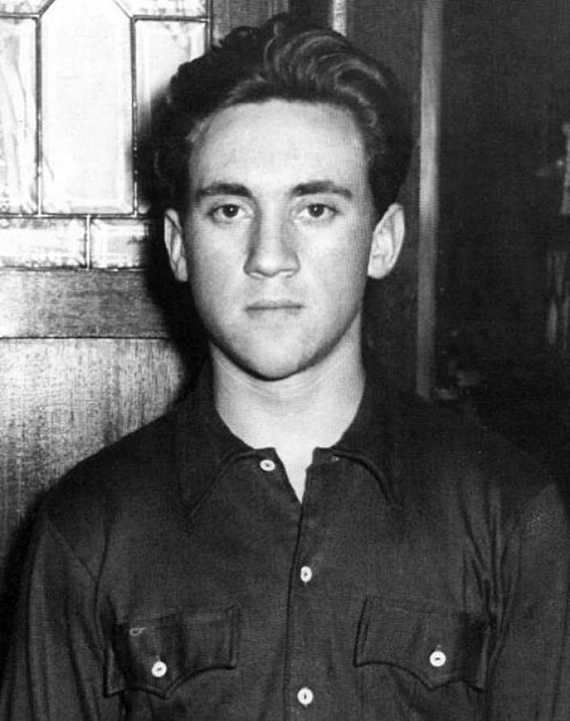 Unique photos of Vladimir Vysotsky