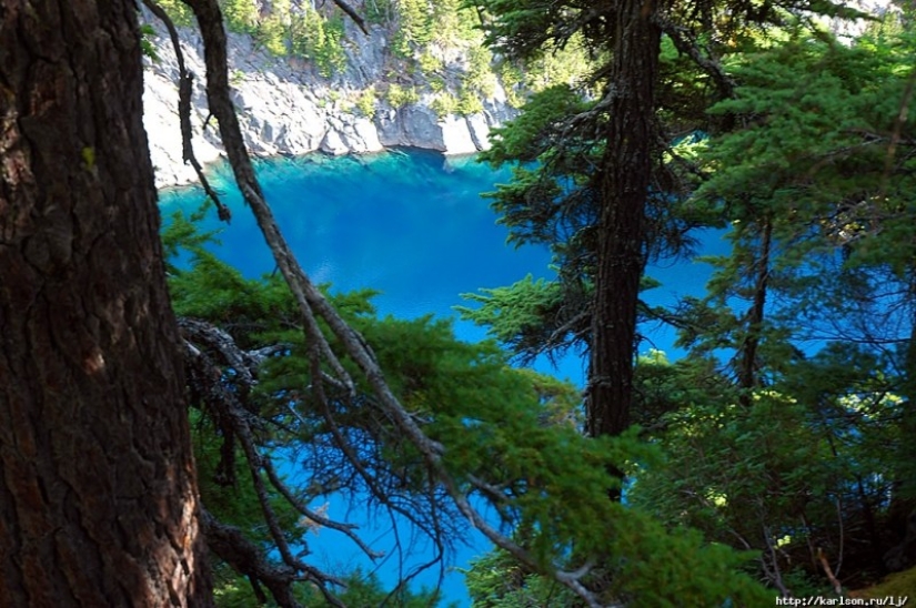 USA: Lakes and Waterfalls of the Foss River Valley USA: Lakes and Waterfalls of the Foss River Valley
