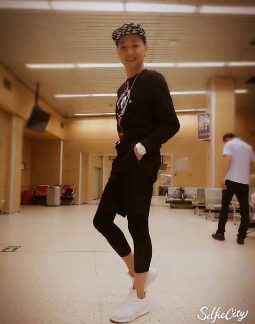 Vampiro, no es diferente: abuelo de Shanghai de 68 años parece 20